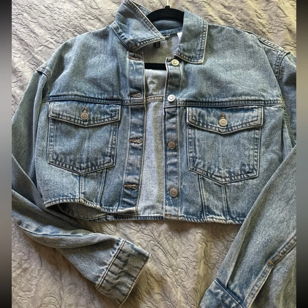 Jean jacket - Picture 2 of 4